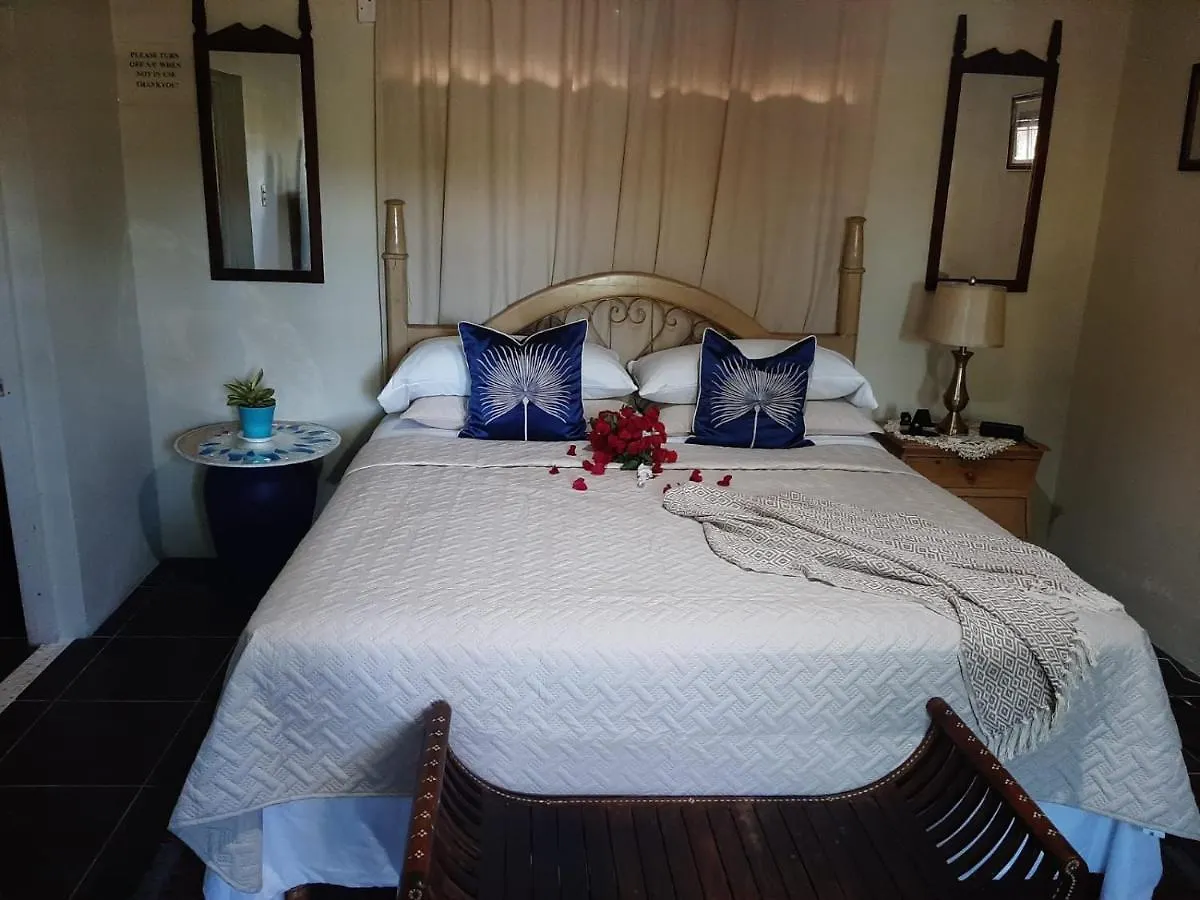 Hidden Gem @ White River Ocho Rios - Secluded Retreat For Two Hotel Jamaica